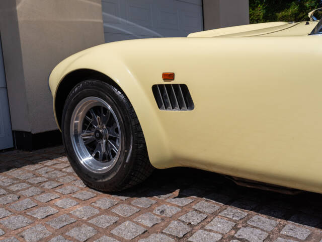 AC Cobra 289