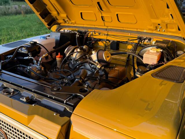 Land Rover 110