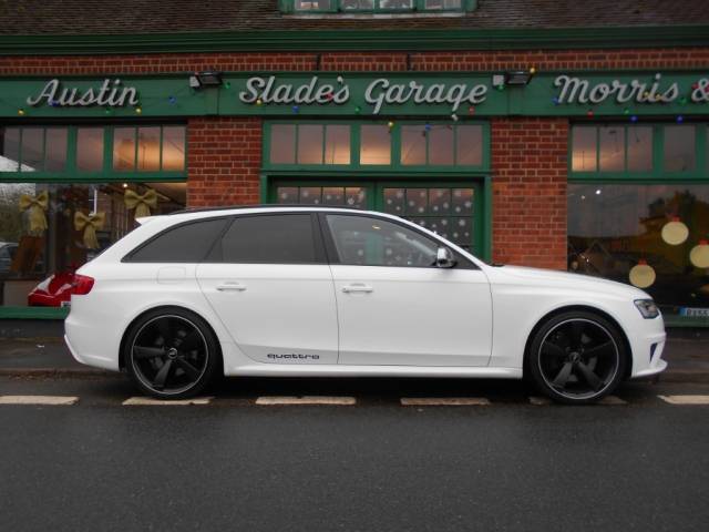 Bild 1/13 von Audi RS4 Avant (2015)