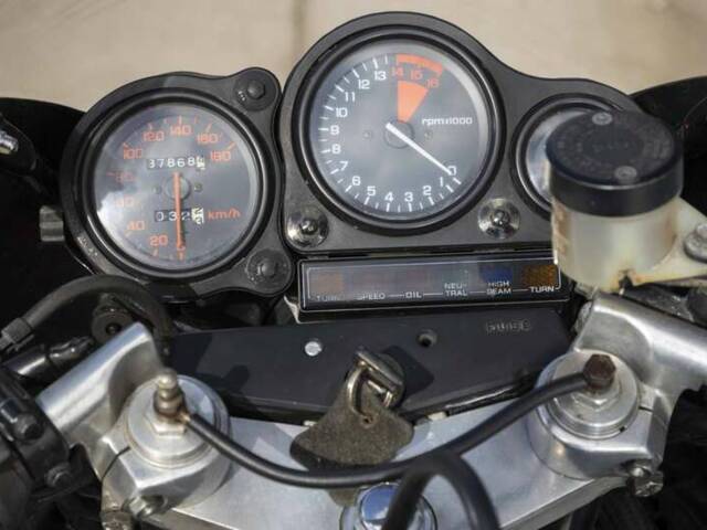 Honda VFR 400 R