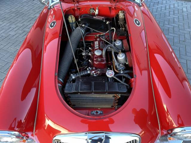 MG MGA 1600