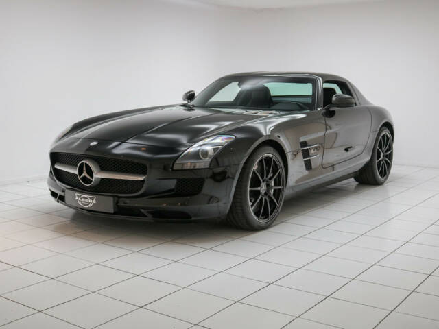 Image 1/18 of Mercedes-Benz SLS AMG (2012)