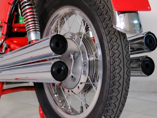 MV Agusta 750 Sport