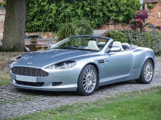 Bild 1/30 von Aston Martin DB 9 Volante (2006)