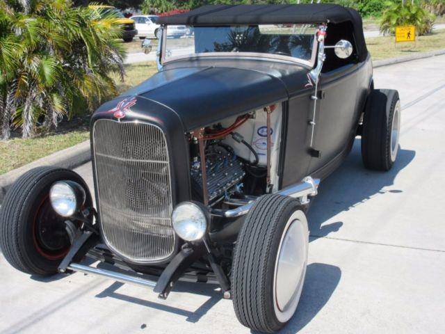 Bild 1/11 von Ford Modell B Roadster (1932)