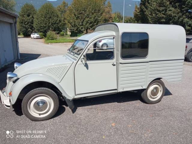 Afbeelding 1/5 van Citroën AK 250 (1968)