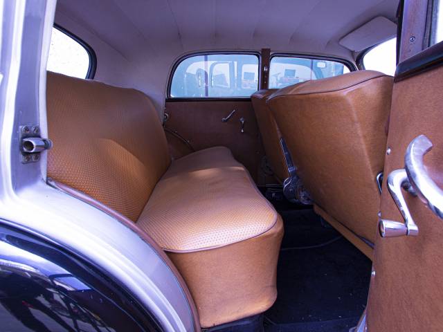 Mercedes-Benz 170 DS