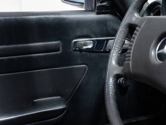 Mercedes-Benz 350 SL