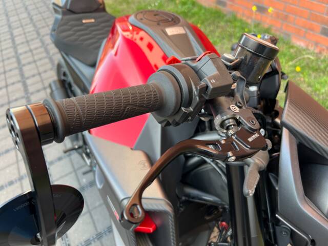 KTM 1290 Super Duke R