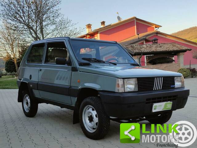 Immagine 1/10 di FIAT Panda 4x4 1,0 (1989)