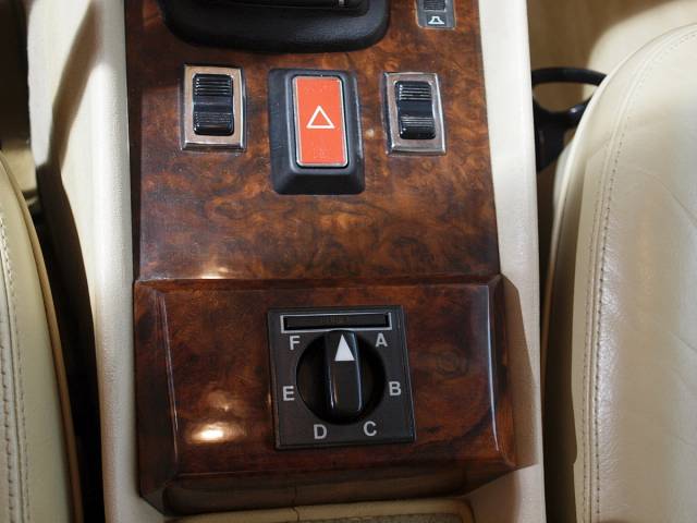 Mercedes-Benz 450 SLC 5,0