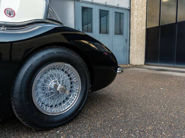 Austin-Healey 3000 Mk II (BN7)