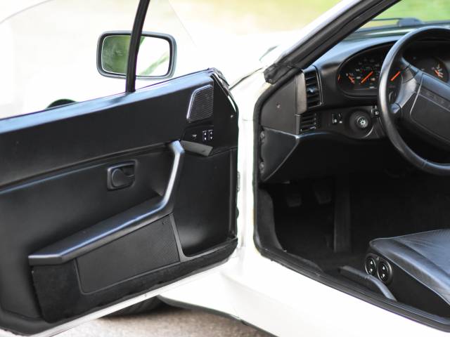 Porsche 944 S2 - Innen