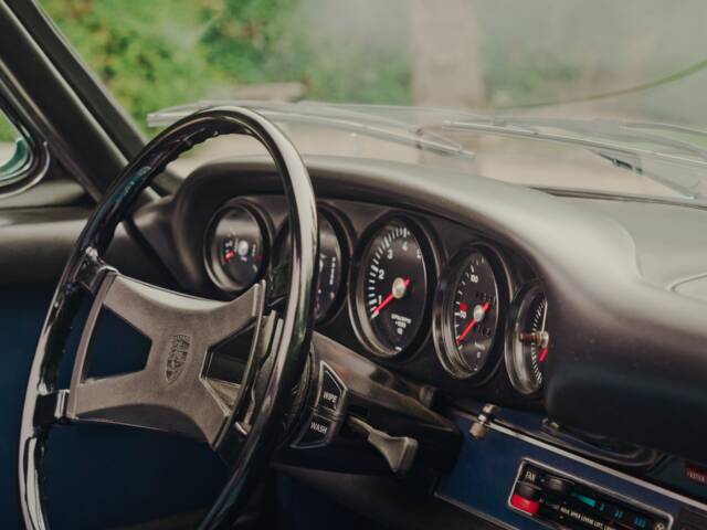 Porsche 911 2.4 T