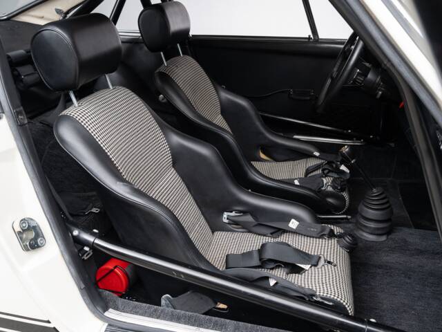 Porsche 911 2.2 S