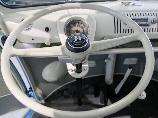 Volkswagen T1 minibus