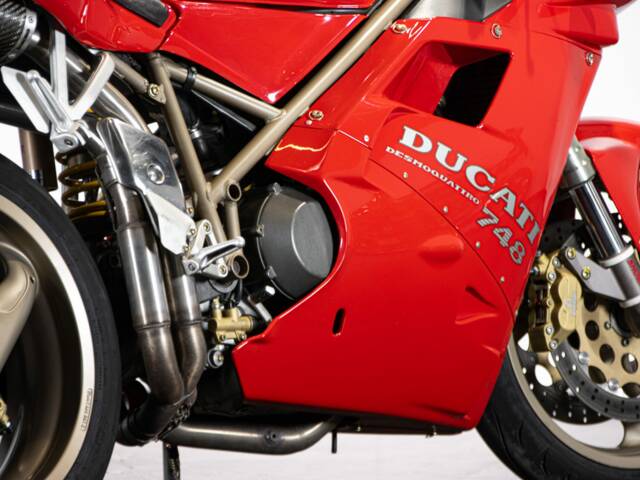 Ducati 748 S