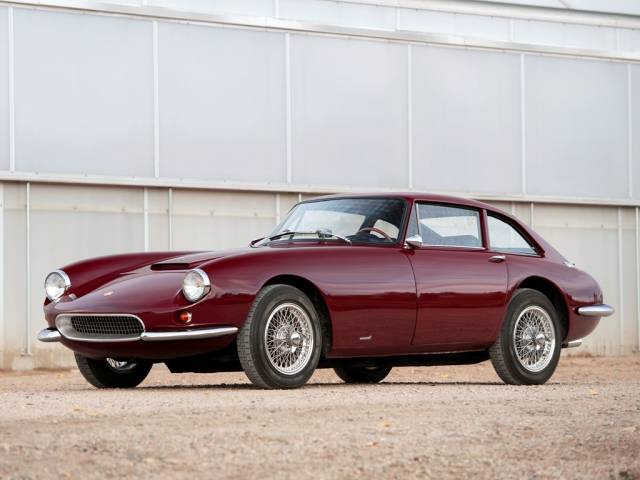 Image 1/40 of IMC Apollo 3500 GT (1963)