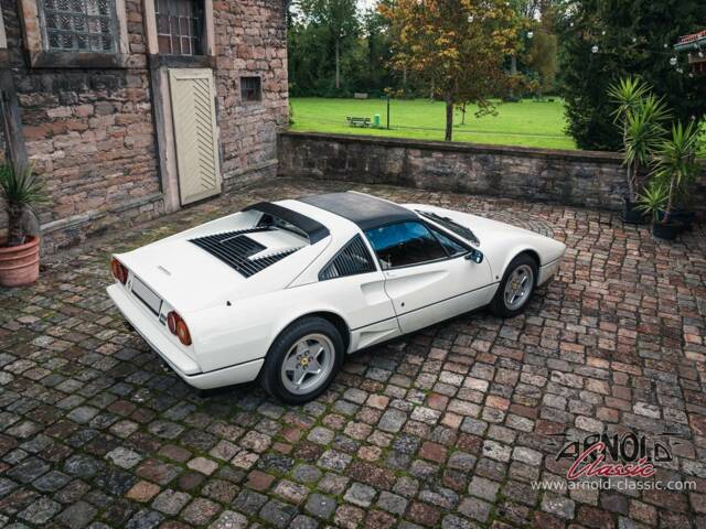 Ferrari 208 GTS Turbo