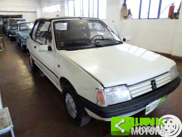 Image 1/10 de Peugeot 205 CJ (1990)