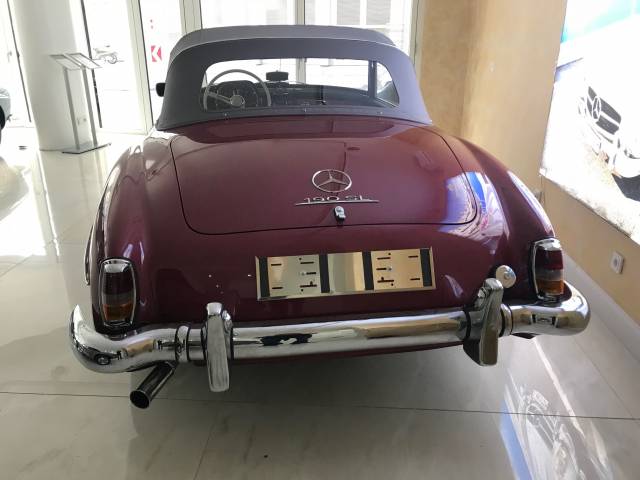 Mercedes-Benz 190 SL