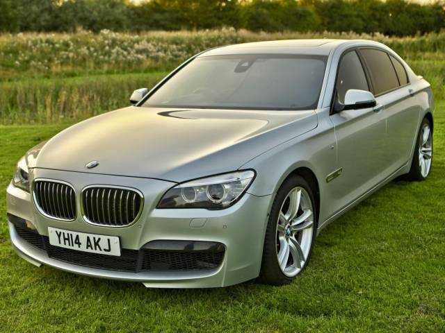 Image 1/50 of BMW 760Li (2014)