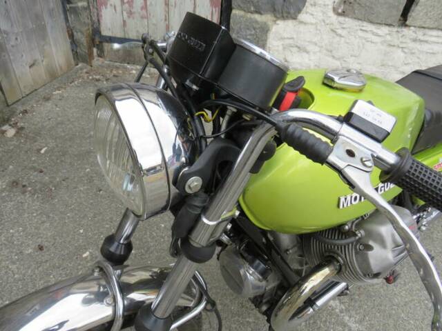 Moto Guzzi V7 Sport