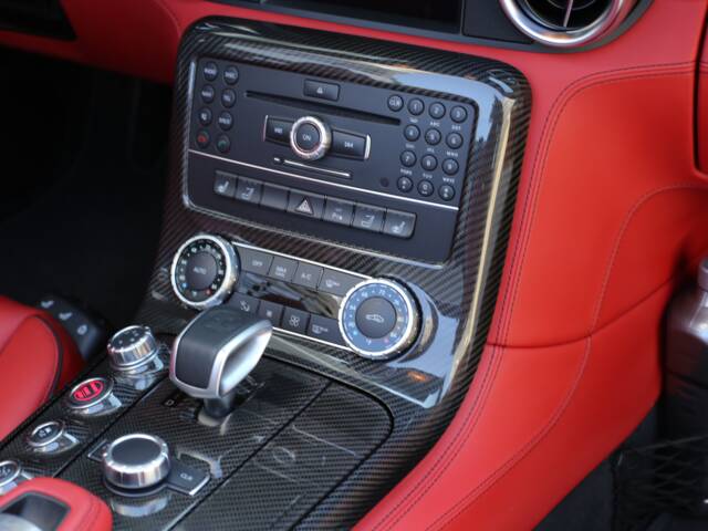 Mercedes-Benz SLS AMG Roadster