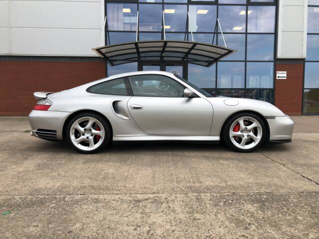 Image 1/10 de Porsche 911 Turbo (2002)