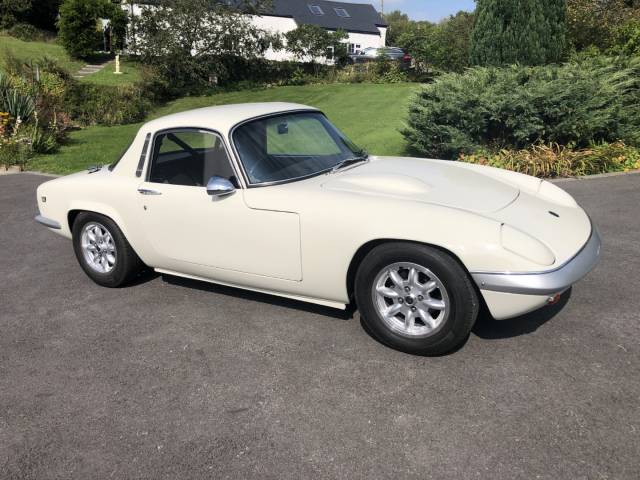 Image 1/55 of Lotus Elan SE (1971)