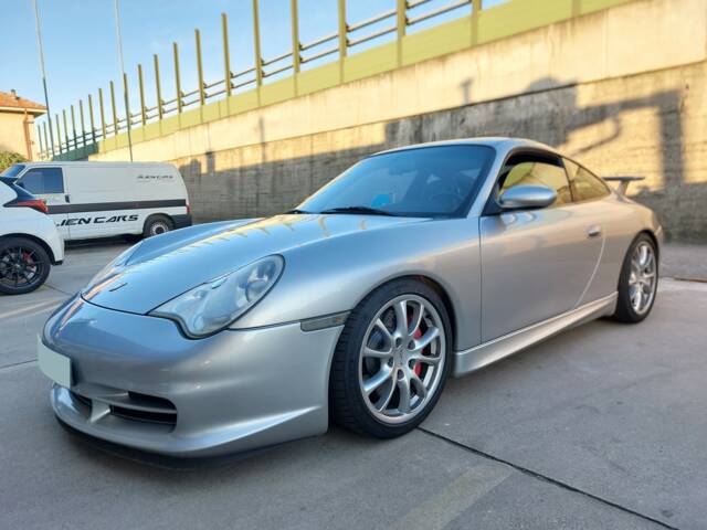 Imagen 1/23 de Porsche 911 GT3 (2004)