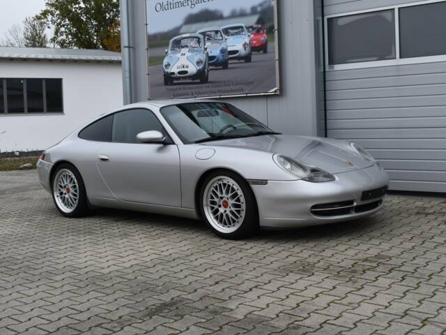 Imagen 1/36 de Porsche 911 Carrera (2000)