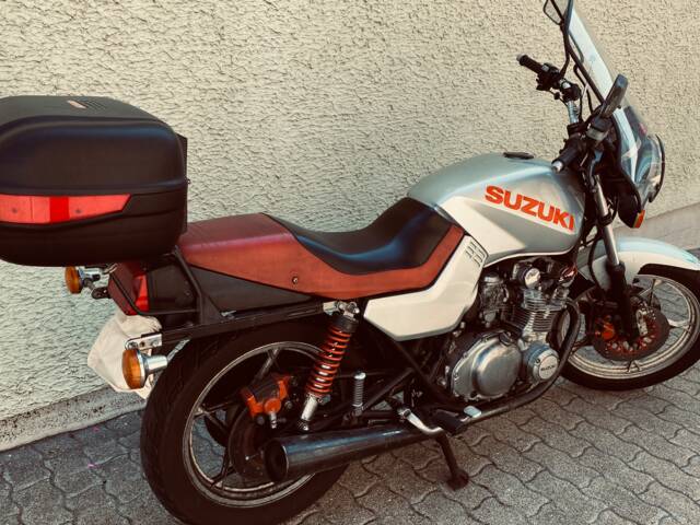 Suzuki GS 500E