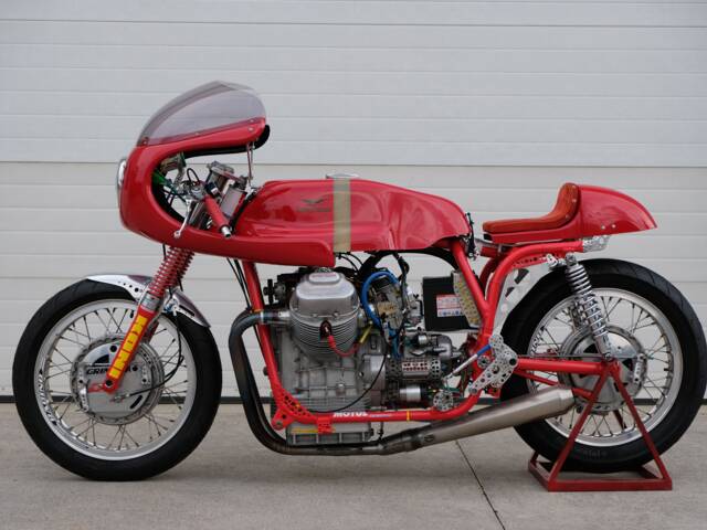 Moto Guzzi V7 850 GT