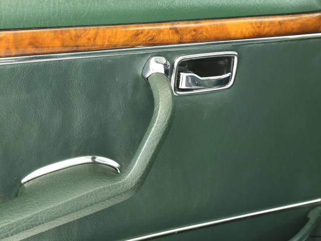 Mercedes-Benz 300 SEL 4.5