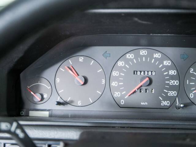 Volvo 940 2.3i