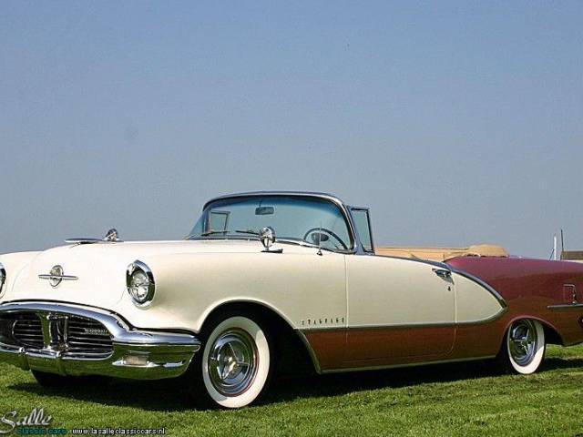 Image 1/20 of Oldsmobile 98 Starfire (1956)