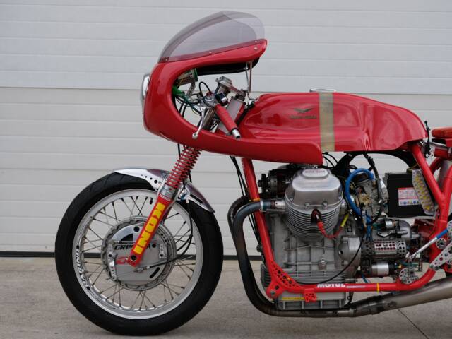 Moto Guzzi V7 850 GT