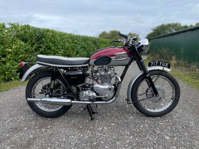 Image 1/44 of Triumph DUMMY (1962)