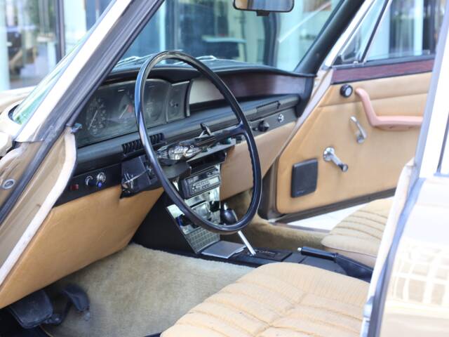Rover 3500