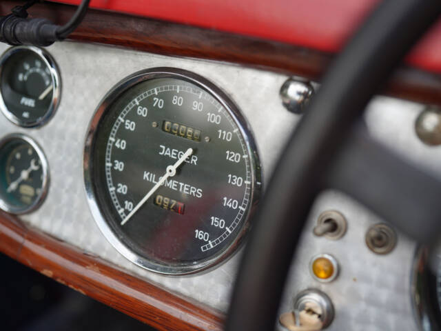 Singer 9 Sports