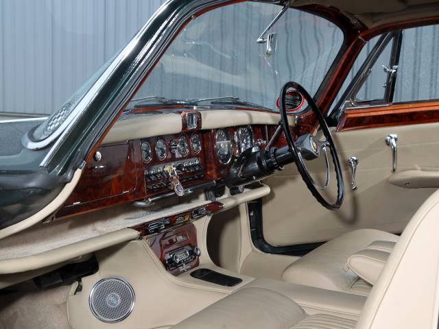 Jaguar 420 G