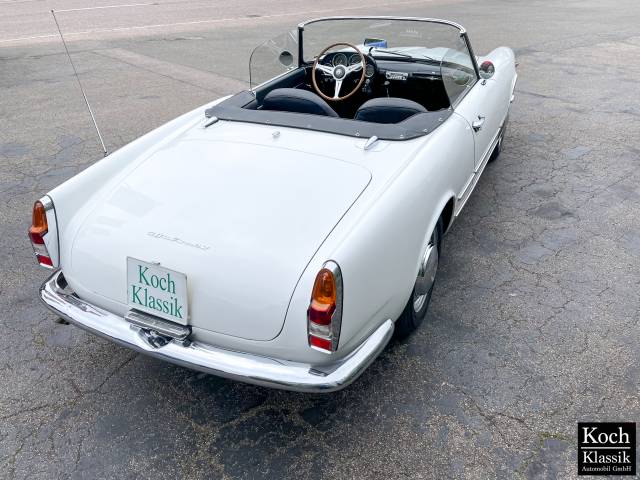 Alfa Romeo 2000 Spider