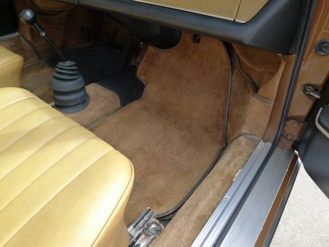 Porsche 911 2.4 T