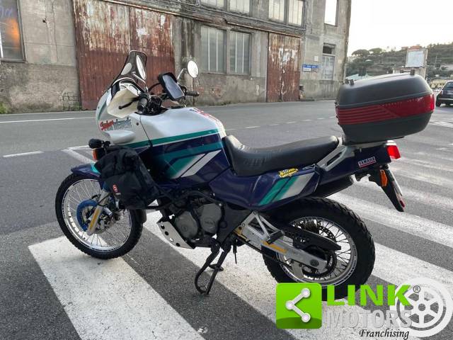 Image 1/10 of Yamaha DUMMY (1995)