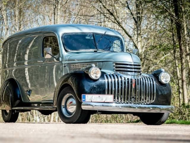 Imagen 1/7 de Chevrolet 3800 1-ton Panel (1947)
