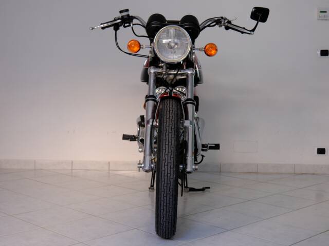 Ducati 750 GT