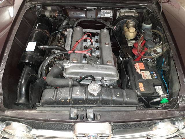 Alfa Romeo Giulia 1300 Super