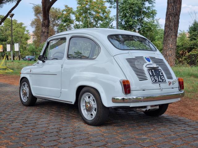 FIAT 600 D