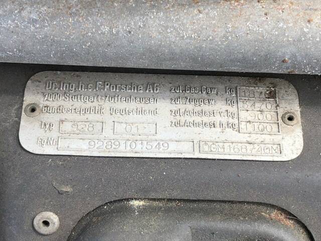 Porsche 928